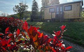 Oakies Farm Stays